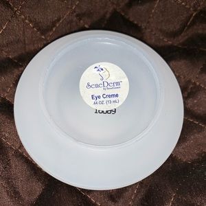 Senederm Eye Creme